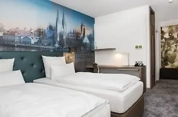 Hotel Atrium Im Park