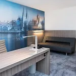 Отель Atrium Im Park 4*