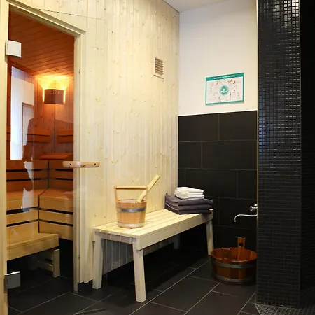 Atrium Im Park 4*