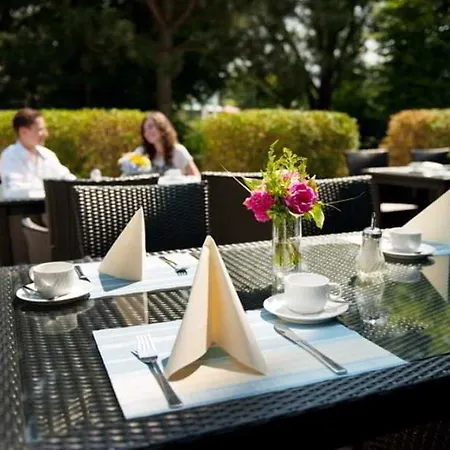 Hotel Achat Im Park Regensburg