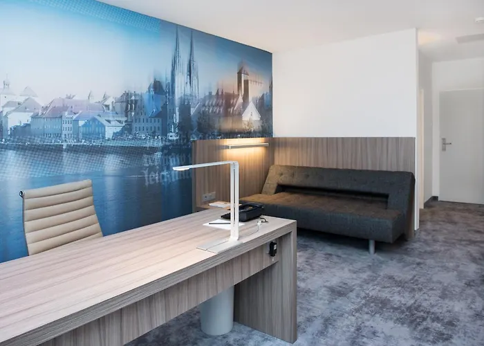 Hotel Atrium Im Park 4*