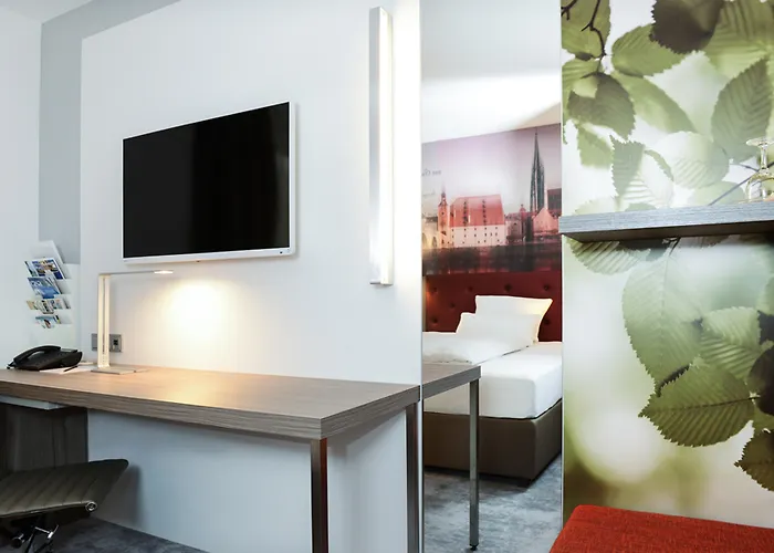 Hotel Atrium Im Park 4*