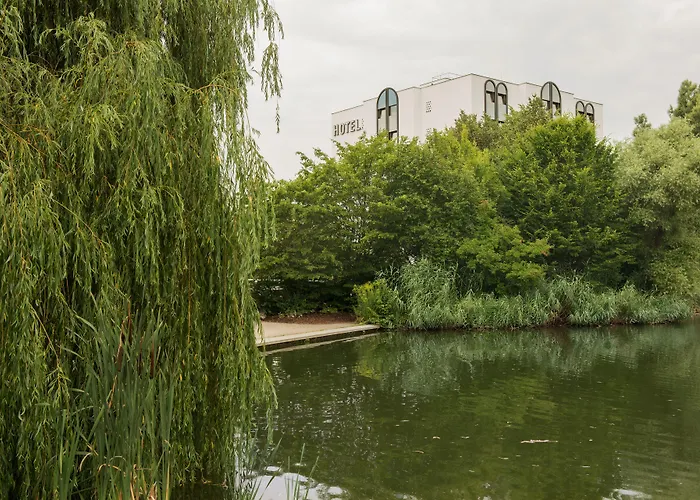 Atrium Im Park Hotel 4*